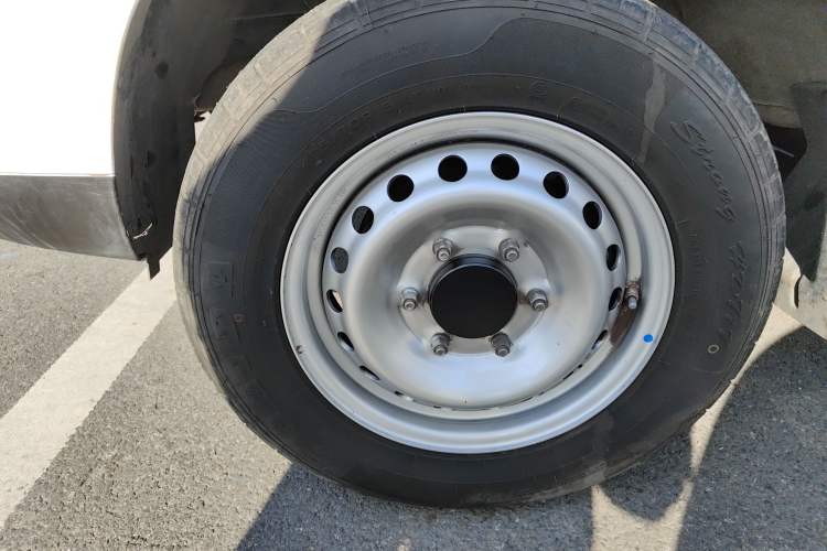 Used Karry Jiangtun E7 2024 Mingchuang 6-Seater Version
