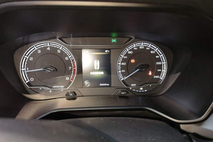 Used Geely Auto Vision X6 2021 PRO 1.4T Automatic Prestige Model