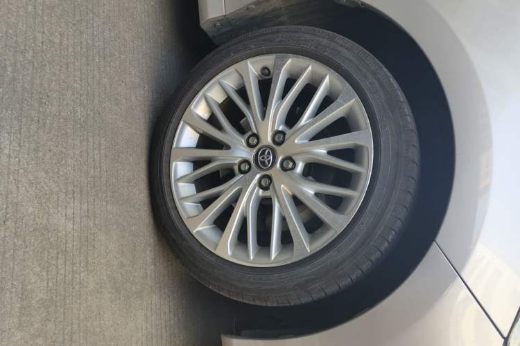 Used Toyota Camry 2019 Revised Version 2.5G Luxury Edition
