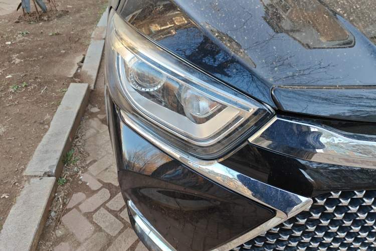 Used JAC Refine L6 MAX 2021 2.0T Automatic Supreme Edition Right Front Headlight