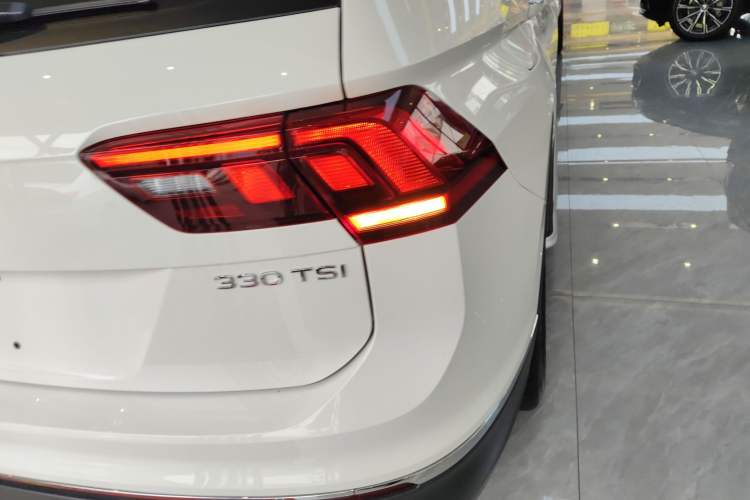 Used Volkswagen Tiguan L 2022 330TSI Automatic Two-Wheel Drive Smart Edition