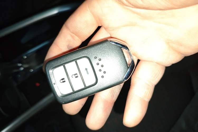 Used Honda Crider 2016 1.8L CVT Luxury Edition
