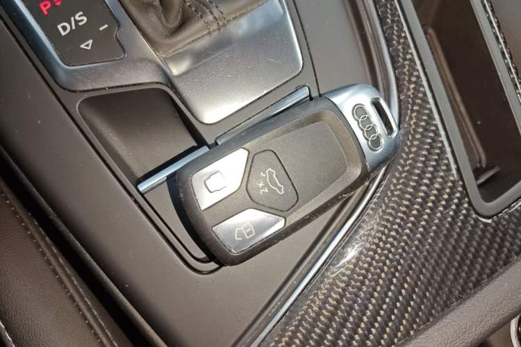 Used Audi A4L 2022 40 TFSI Fashion Dynamic Model
