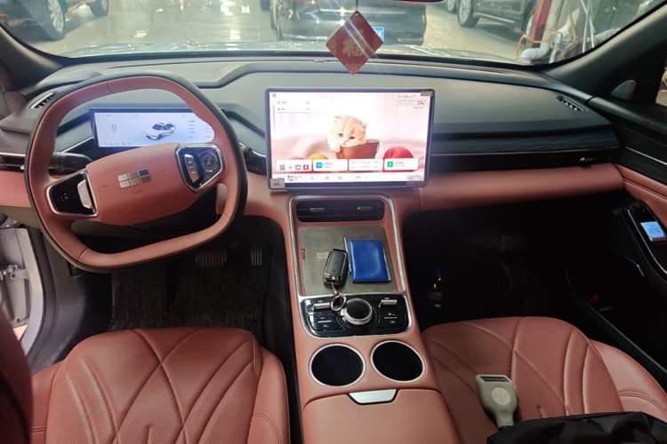 Used Geely Galaxy L6 2025 EM-i 140km Explorer+ Edition
