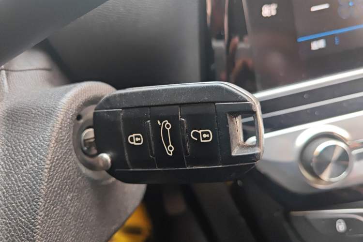 Used Peugeot 308 2016 1.6L Automatic Fashion Edition Vehicle Key