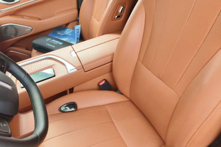 Used Wey Lanshan 2025 Four-Wheel Drive Ultra