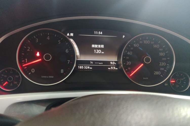 Used Volkswagen Touareg 2011 3.0 TSI Comfort Version