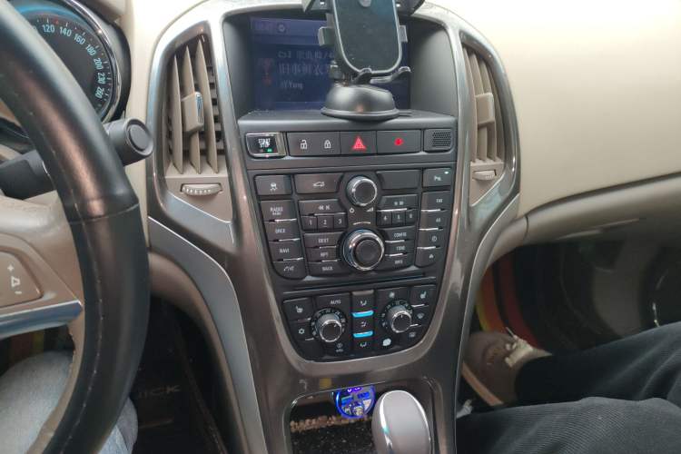 Used Buick GT 2010 GT 1.8L Automatic Luxury Edition
