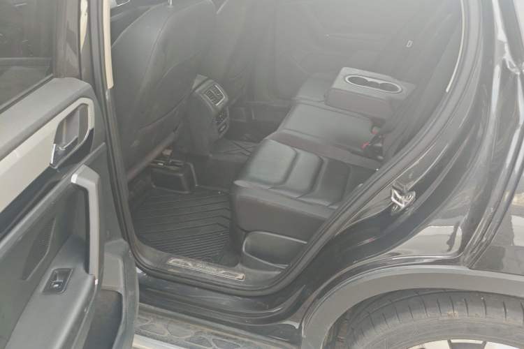 Used Volkswagen Tayron 2021 280TSI Two-Wheel Drive Luxury Smart Connectivity Version
