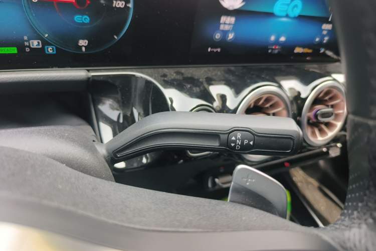 Used Mercedes-Benz EQA 2022 EQA 300 4MATIC Launch Edition Gear Lever