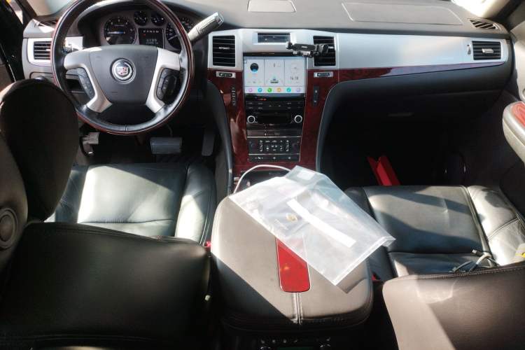 Used Cadillac Escalade 2007 6.2 AWD