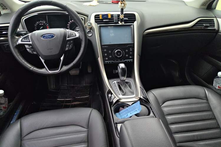 Used Ford Mondeo 2013 2.0L GTDi 200 Fashion Edition
