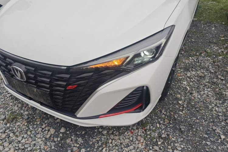 Used CHANGAN Eado 2022 PLUS Blue Whale NE 1.4T GDI DCT Flagship Edition Left Front Headlight