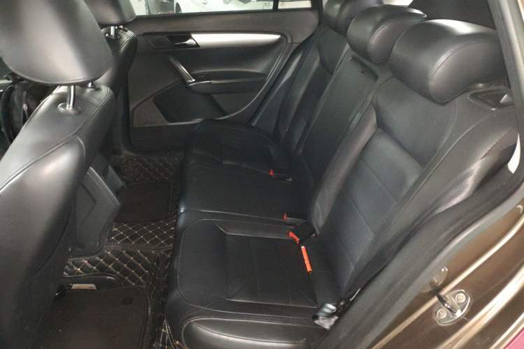 Used Volkswagen Gran Lavida 2013 1.4 TSI Automatic Comfort Model