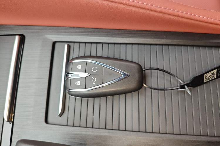 Used CHANGAN CS75 PLUS 2025 Model, 3rd Generation Champion Edition 1.5T Jinghang Version