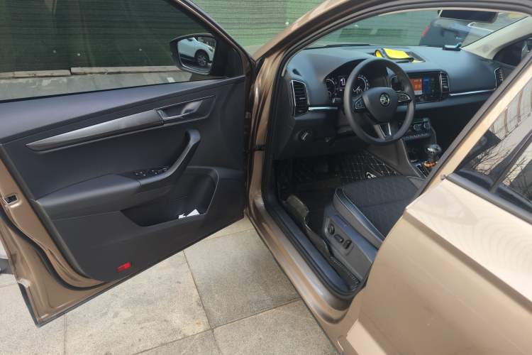 Used Skoda Karoq 2019 TSI280 Smart Drive Deluxe Edition China VI Standard
