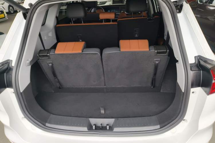 Used Chery Tiggo 8 PLUS 2021 290TGDI DCT Luxury Edition