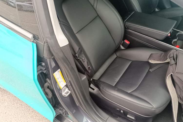 Used Tesla Model 3 2019 Long-Range Rear-Wheel-Drive Version
