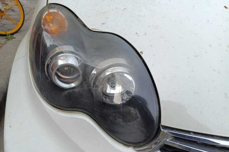 Used BYD F0 2015 1.0L XuanKu Model Right Front Headlight