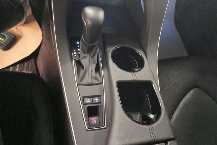 Used Toyota Avalon 2022 2.0L Luxury Edition