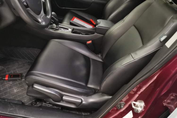 Used Honda Jade 2017 1.8L automatic Comfort version 5 seats Left Front Seat