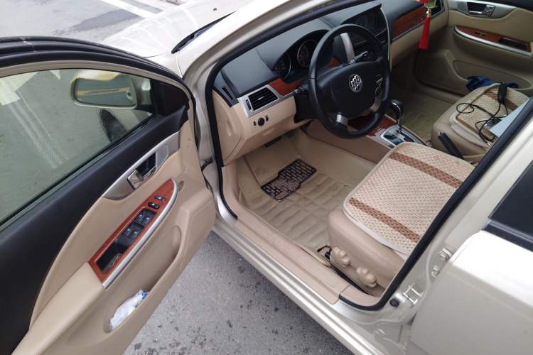 Used Buick Excelle 2013 1.5L Automatic Luxury Model
