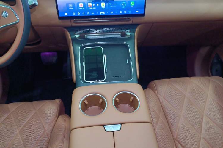 Used VOYAH Titan 2026 Model Max+ Gear Lever