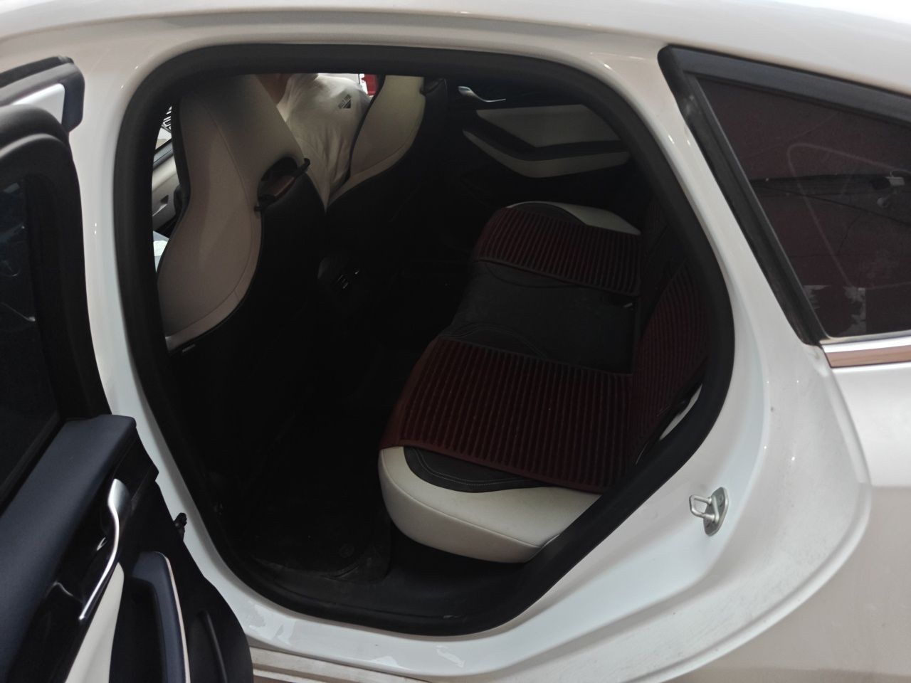 BYD Qin PLUS 2023 Champion Edition DM-i 55KM Leading Model — снимка 17
