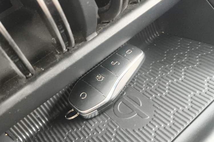 Used BYD Yuan PLUS 2024 Honor Edition 510KM Leading Model Vehicle Key