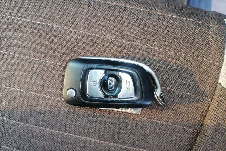 Used Huasong 7 2015 2.0T Automatic Comfort Model