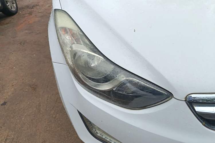 Used Hyundai Elantra (5th Generation / Langdong) 2015 1.6L Automatic Leading Model Right Front Headlight