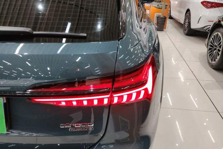 Used Audi A6 2021 allroad quattro Explorer 55 TFSI Prestige Off-Road Model