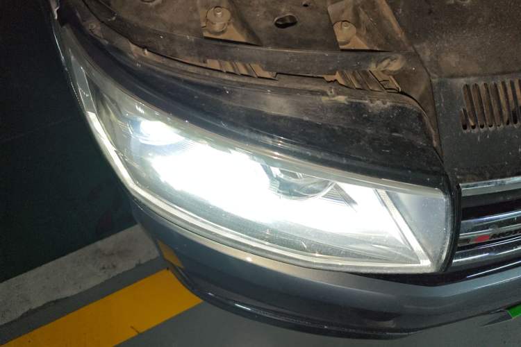 Used Volkswagen Multivan 2018 2.0 TSI 4x4 Prestige Edition 7-Seater
