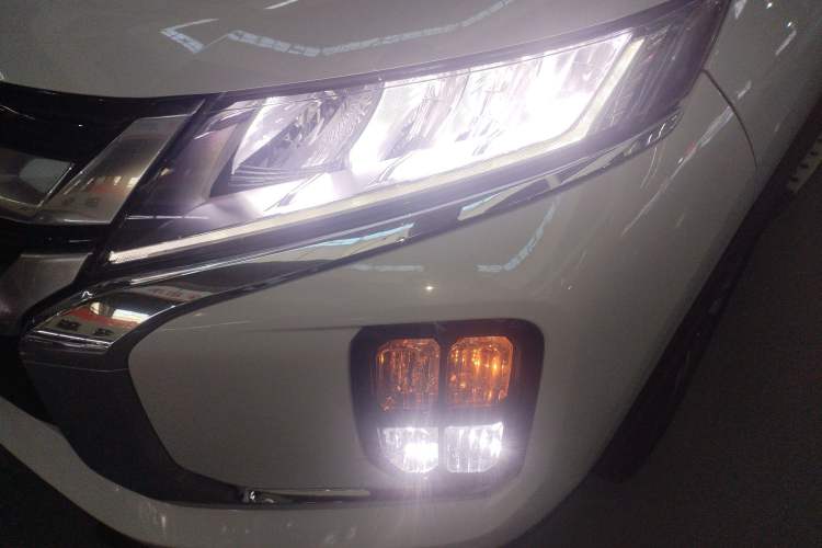 Used Mitsubishi ASX 2020 2.0L CVT Smart Edition
