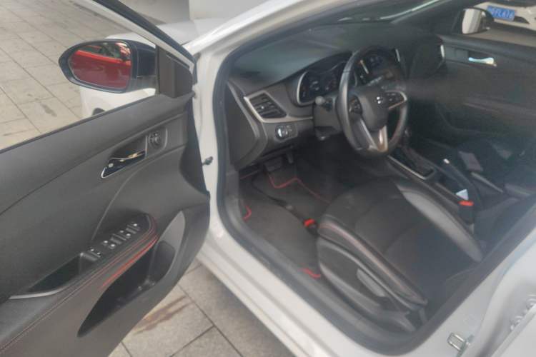 Used Chevrolet Monza 2020 Light Hybrid RS 330T Automatic Comfort Edition