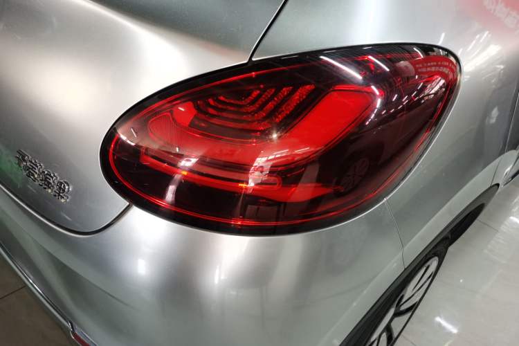 Used Wuling Bingo 2024 333 km Enjoyment Version Right Rear Taillight