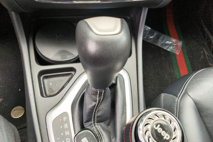 Used Jeep Cherokee 2017 2.0L Superior Edition