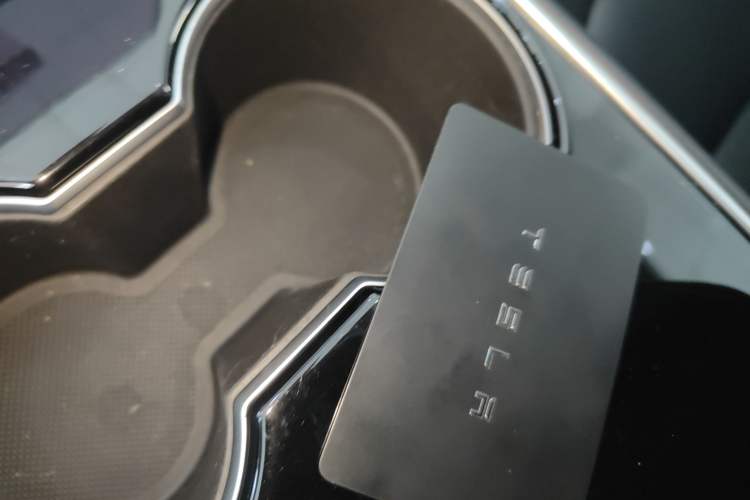 Used Tesla Model 3 2019 Standard Range Rear-Drive Upgraded Version