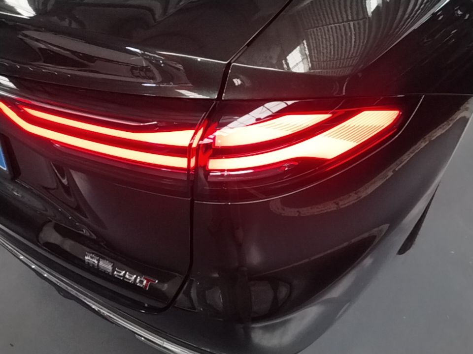 Geely Auto Emgrand 2026 Model 5th Generation 1.5T DCT Flagship Edition — снимка 9