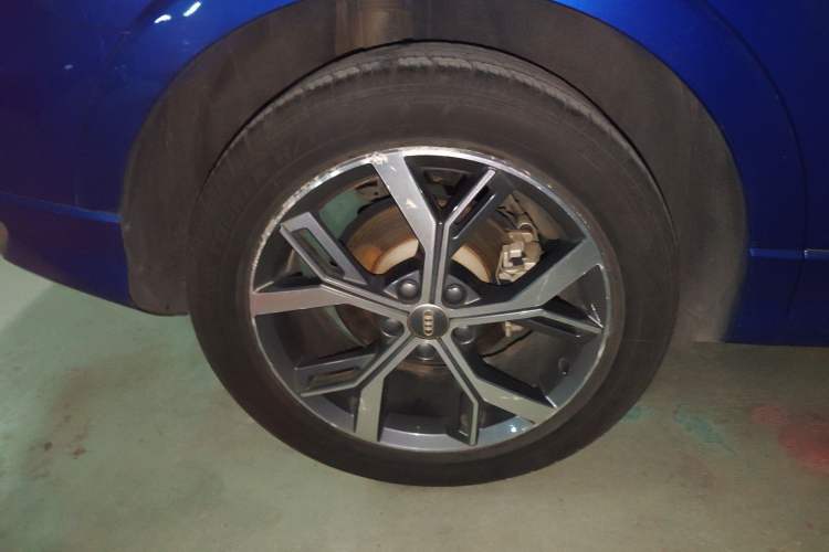 Used Audi Q3 Sportback 2020 40 TFSI Fashion Model Right Rear Wheel Hub