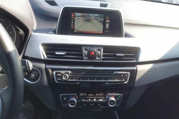 Used BMW X1 2016 sDrive18Li Premium Edition
