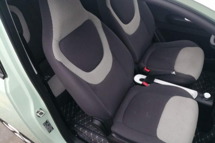 Used Wuling Hongguang MINIEV 2024 3rd Generation 215km Advanced Version