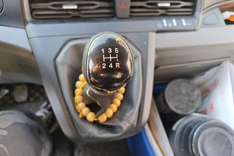 Used Ford Transit 2023 2.0T Gasoline Manual-Transmission Multi-Purpose Commercial Vehicle Mid-Drive Mid-Roof 5/6 Seats Gear Lever