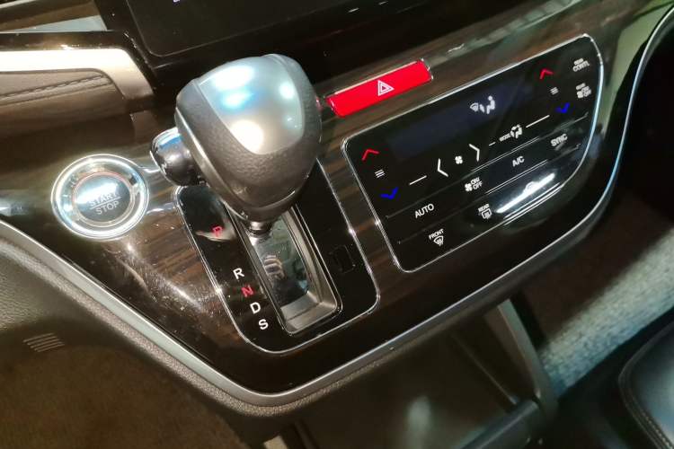 Used Honda Odyssey 2018 2.4L Smart Edition
