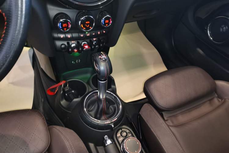 Used MINI MINI 2014 2.0T COOPER S Excitement
