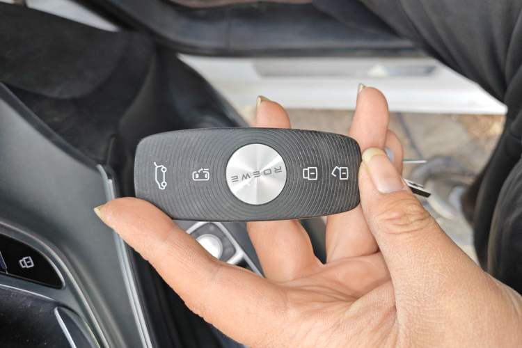 Used Roewe iMAX8 2021 400TGI Supreme Series Lu Zun Edition