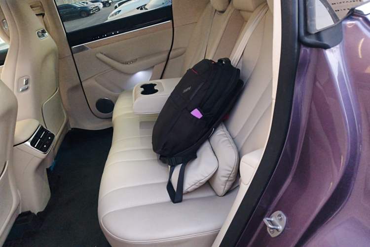 Used Hima Luxeed R7 2025 Extended-Range 331km Ultra
