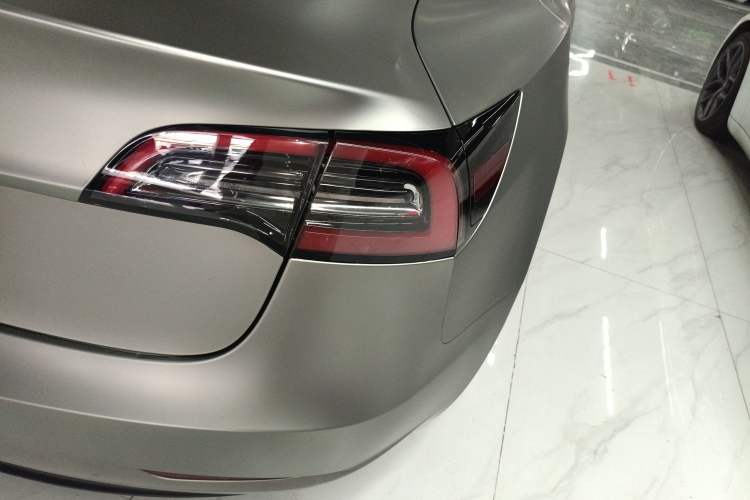 Used Tesla Model 3 2022 Rear-Wheel-Drive Version Right Rear Taillight