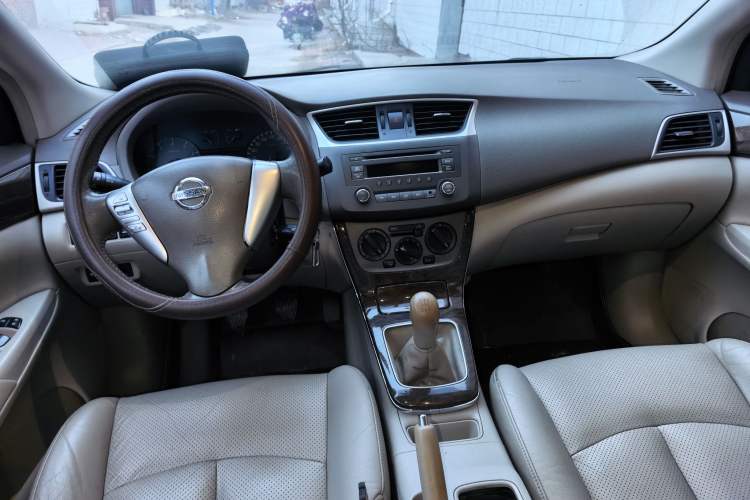Used Nissan Sylphy 2012 1.6 XL Manual Luxury Edition