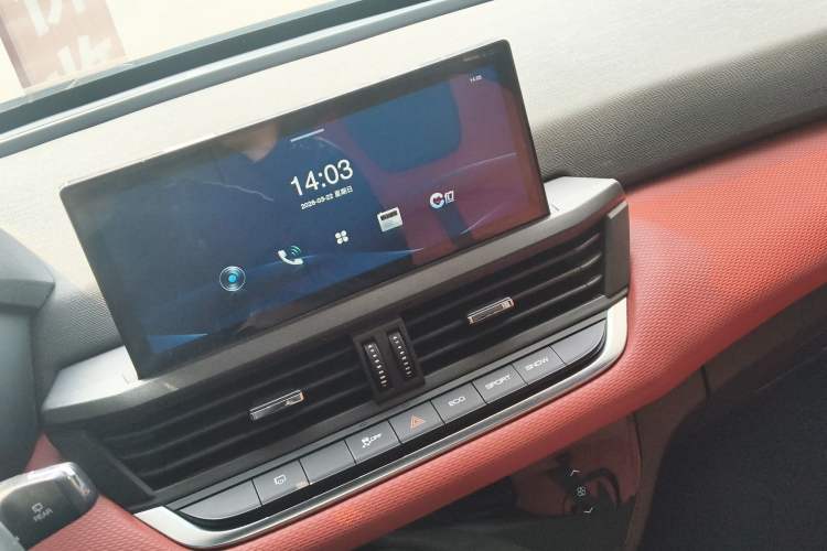 Used Dongfeng Aeolus Yixuan GS 2021 230T Automatic Zuiyao Wushu Edition Audio And AC Panel